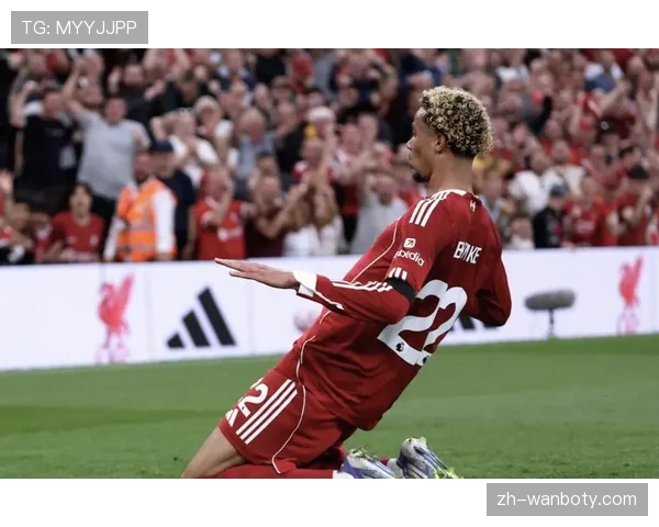 维尔茨对阵桑德兰表现惊艳 五次射门两次中框获好评 维尔茨对阵桑德兰表现惊艳 五次射门两次中框获好评